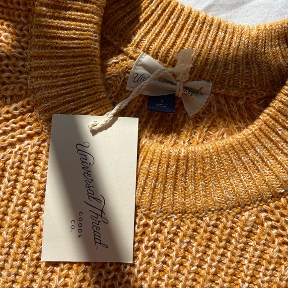 Universal Thread Knit Sweater - Picture 4 of 6